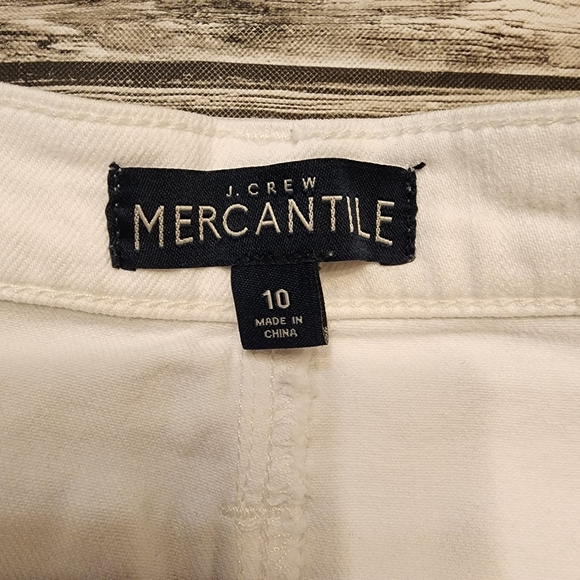 JCrew Mercantile White Denim Cutoff Mini Skirt. Size 10. - Picture 3 of 6